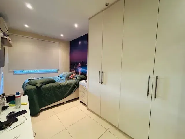 Unfurnished apartment with 2 bedrooms and 1 parking space — photo 16