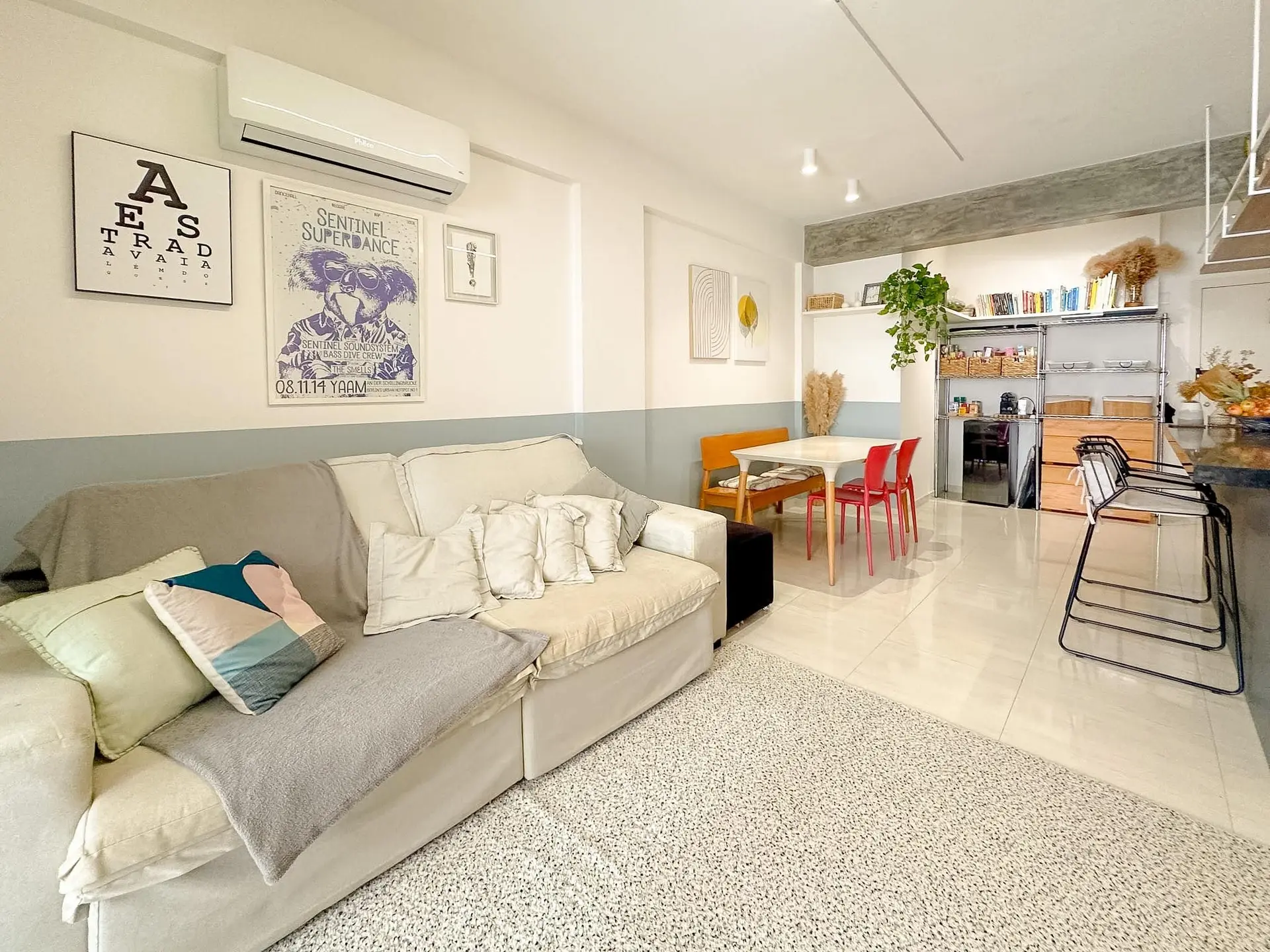 Furnished apartment, 92 m², with a grill on the balcony — photo 4