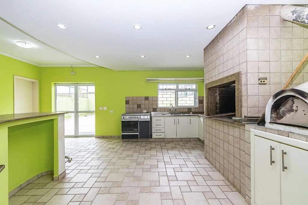 House with 3 bedrooms, gas cooking, 550 m² — photo 3