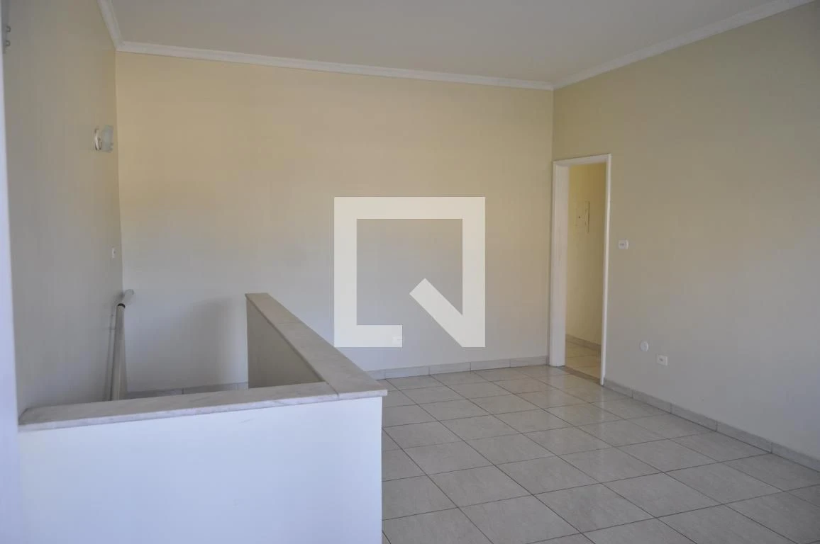 House, 180 m², with a private pool — photo 45