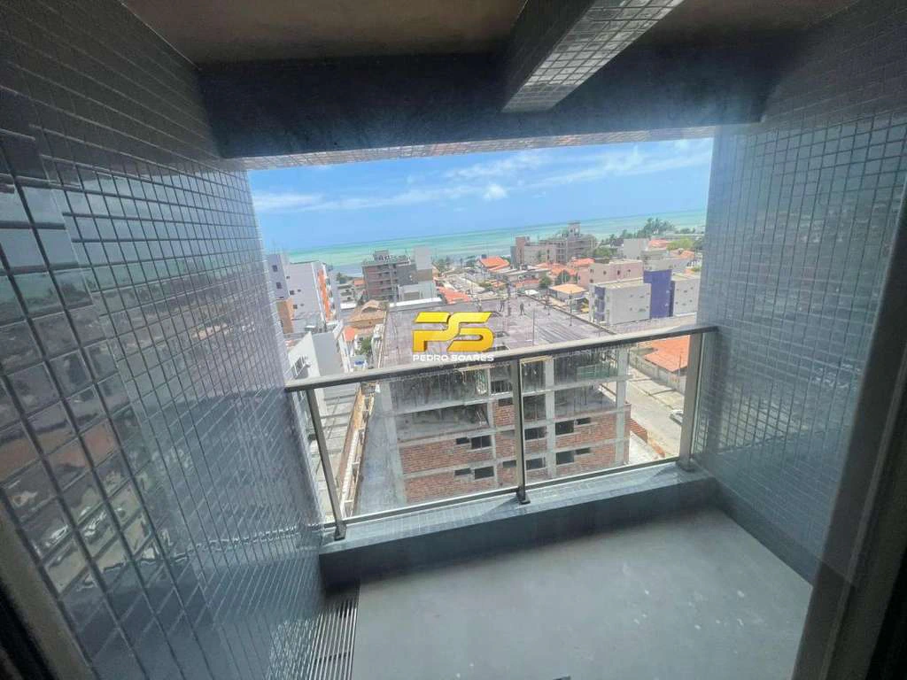 Penthouse with 4 en-suite bedrooms and 140 m² terrace life — photo 5