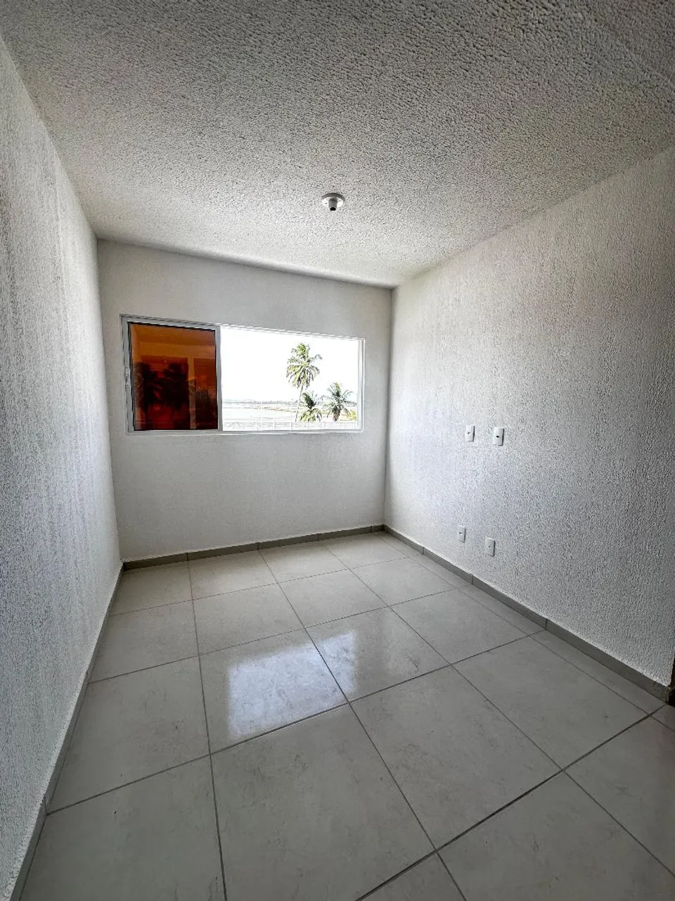 2-bedroom apartment in a building with a pool — photo 7
