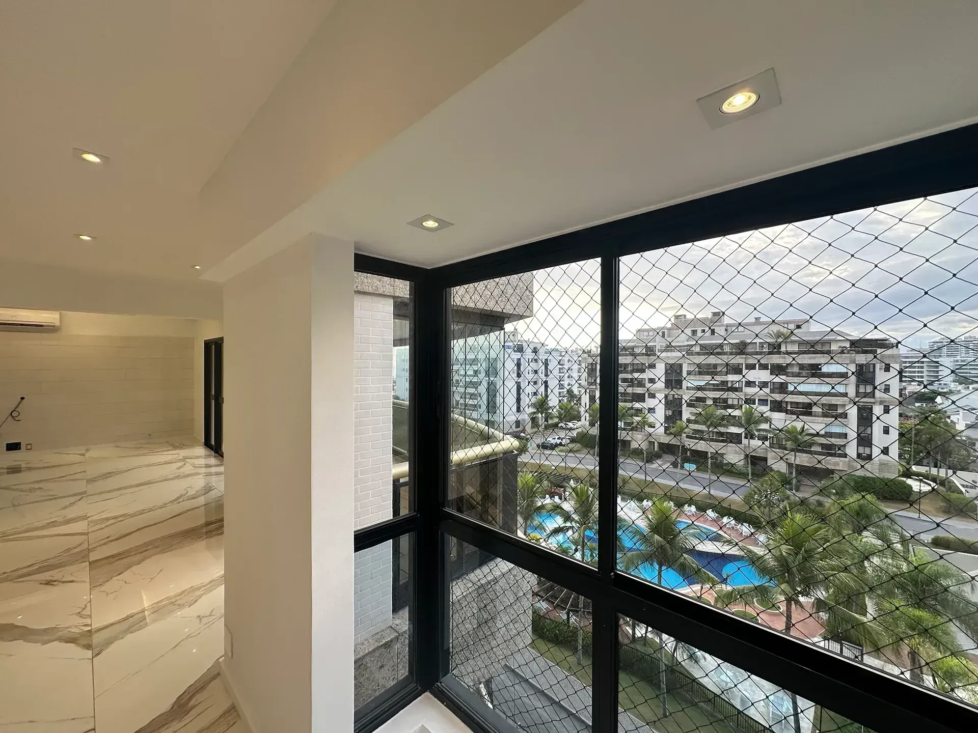 Apartamento sin muebles con 3 dormitorios y se aceptan mascotas — photo 12