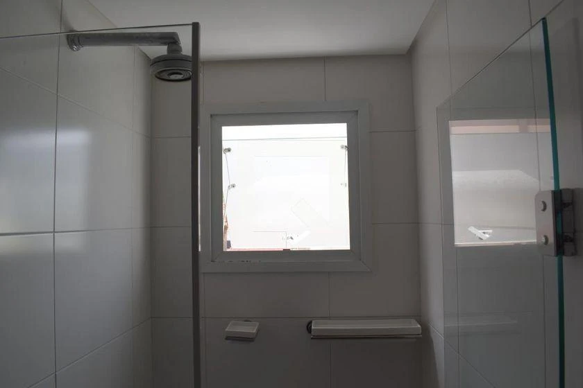 Furnished apartment, 113 m², with a grill on the balcony — photo 16