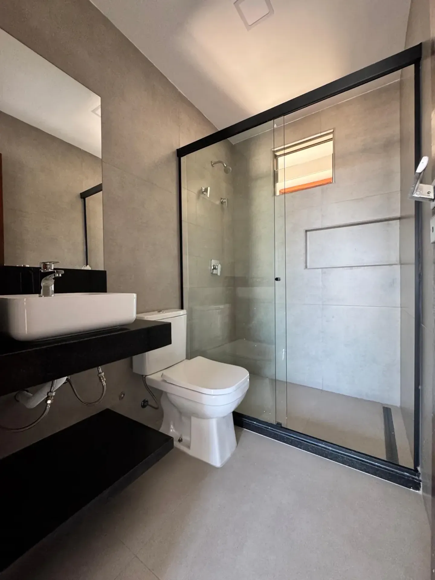 Квартира 145 м² з 4 спальнями-сюїтами та паркуванням — photo 27