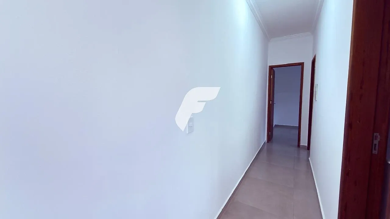 Apartamento en planta baja con cocina compacta y 2 dormitorios — photo 11
