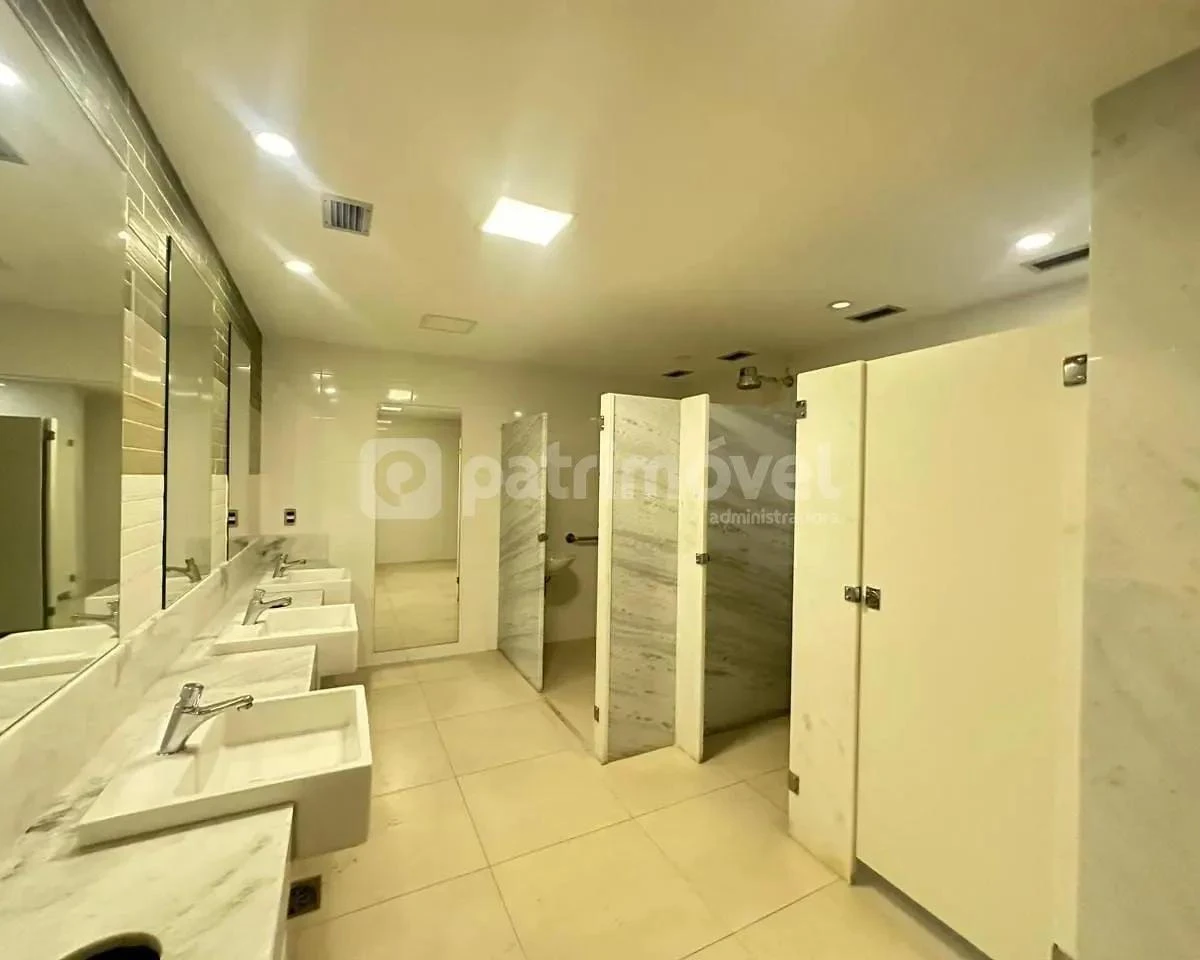 1022 m² corporate apartment with 1 bedroom and 8 baths — photo 11