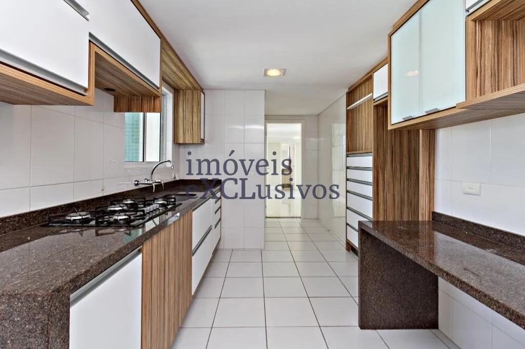 Penthouse with 4 en-suite rooms, balcony and private garden — photo 6