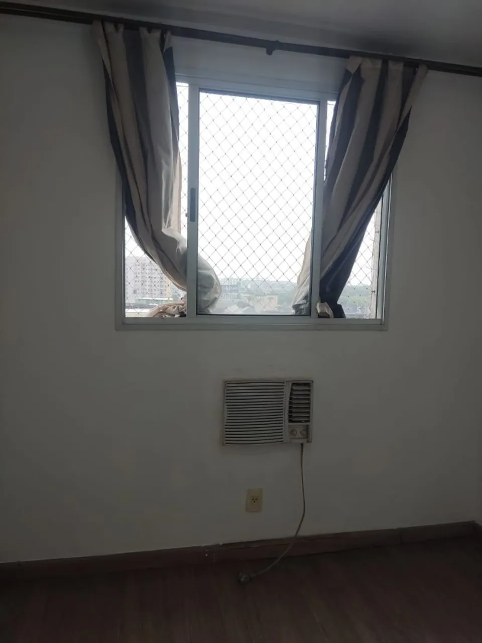 2-bedroom apartment in a building with a pool — photo 6