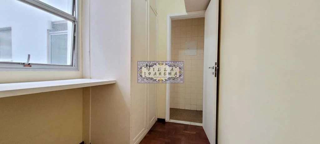 129 m² apartment with 3 bedrooms and a balcony — photo 29