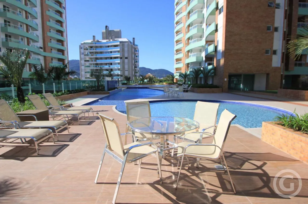 Mountain view in a 2-bedroom apartment, 71 m² — photo 20