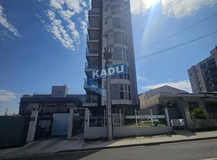 Apartamento sem mobília com 131 m² e cozinha integrada — photo 7