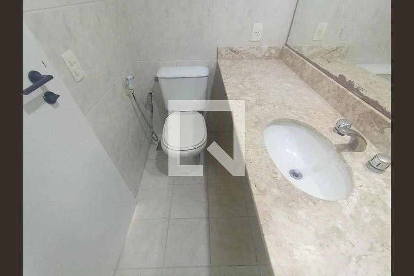 130 m² apartment with 3 bedrooms and a balcony — photo 35