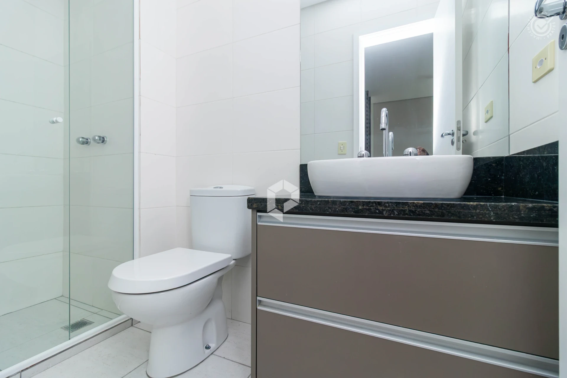 One-bedroom apartment with a home office in Curitiba — photo 4
