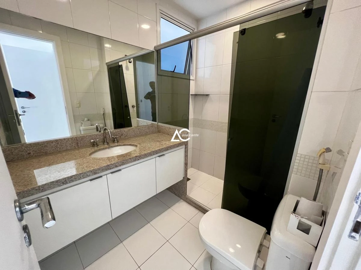 Casa de aluguel com 4 suítes e 270 m² — photo 20