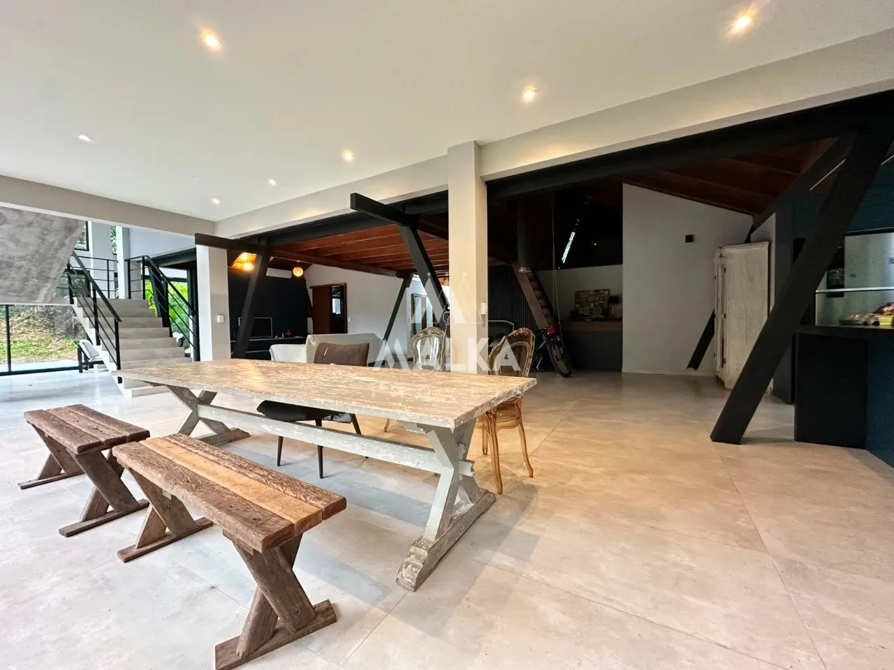 Casa mobiliada com 4 suítes e cozinha aberta a gás — photo 13