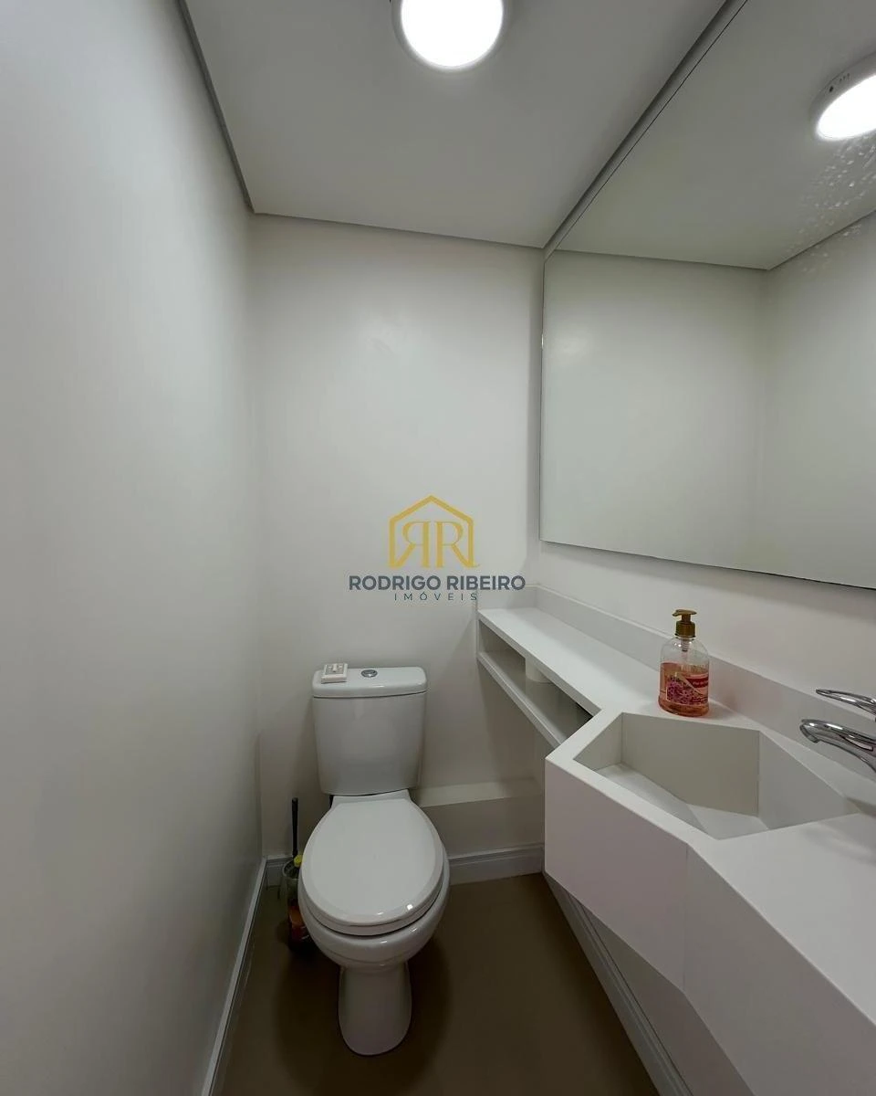 3-bedroom apartment with a home office in Florianópolis — photo 14