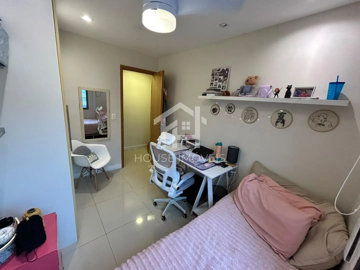 Departamento de 87 m² con lavadora y espacio de home office — photo 18