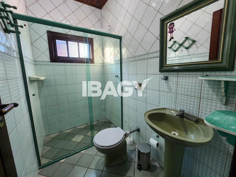 Furnished 2-bedroom house with balcony and 2 parking spaces — photo 17