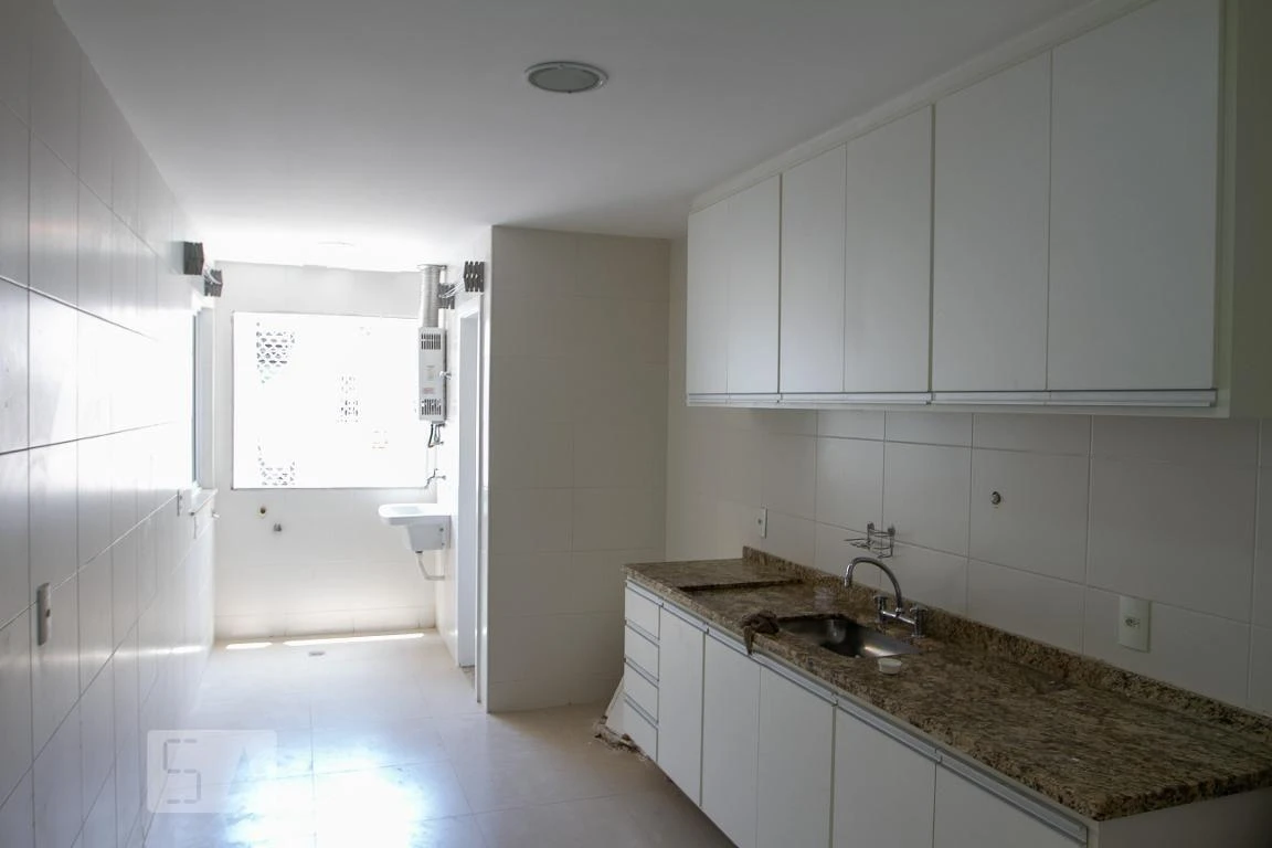 Rental apartment with 3 bedrooms, 1 en-suite and 188 m² — photo 22