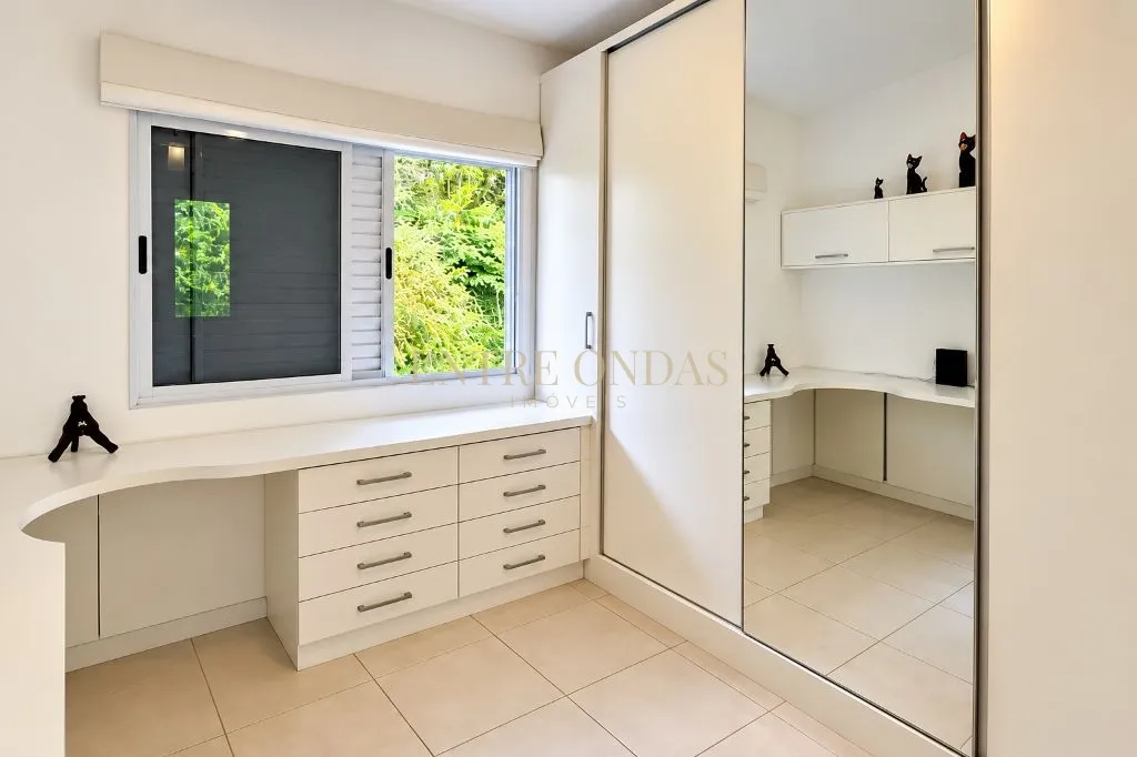 3 quartos e lareira: casa de 240 m² — photo 18