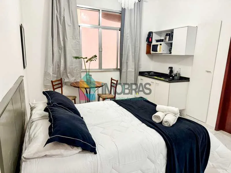 Furnished 1-bedroom apartment with 24-hour concierge — photo 3