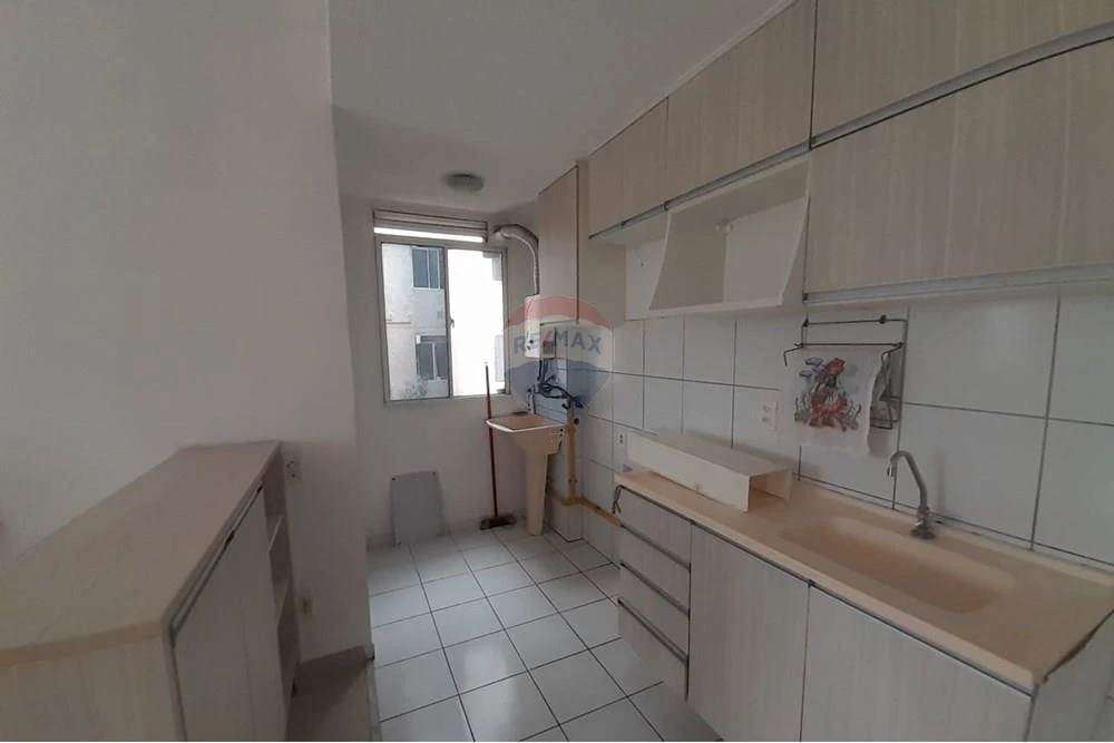 3-bedroom apartment with a gas open-plan kitchen — photo 4