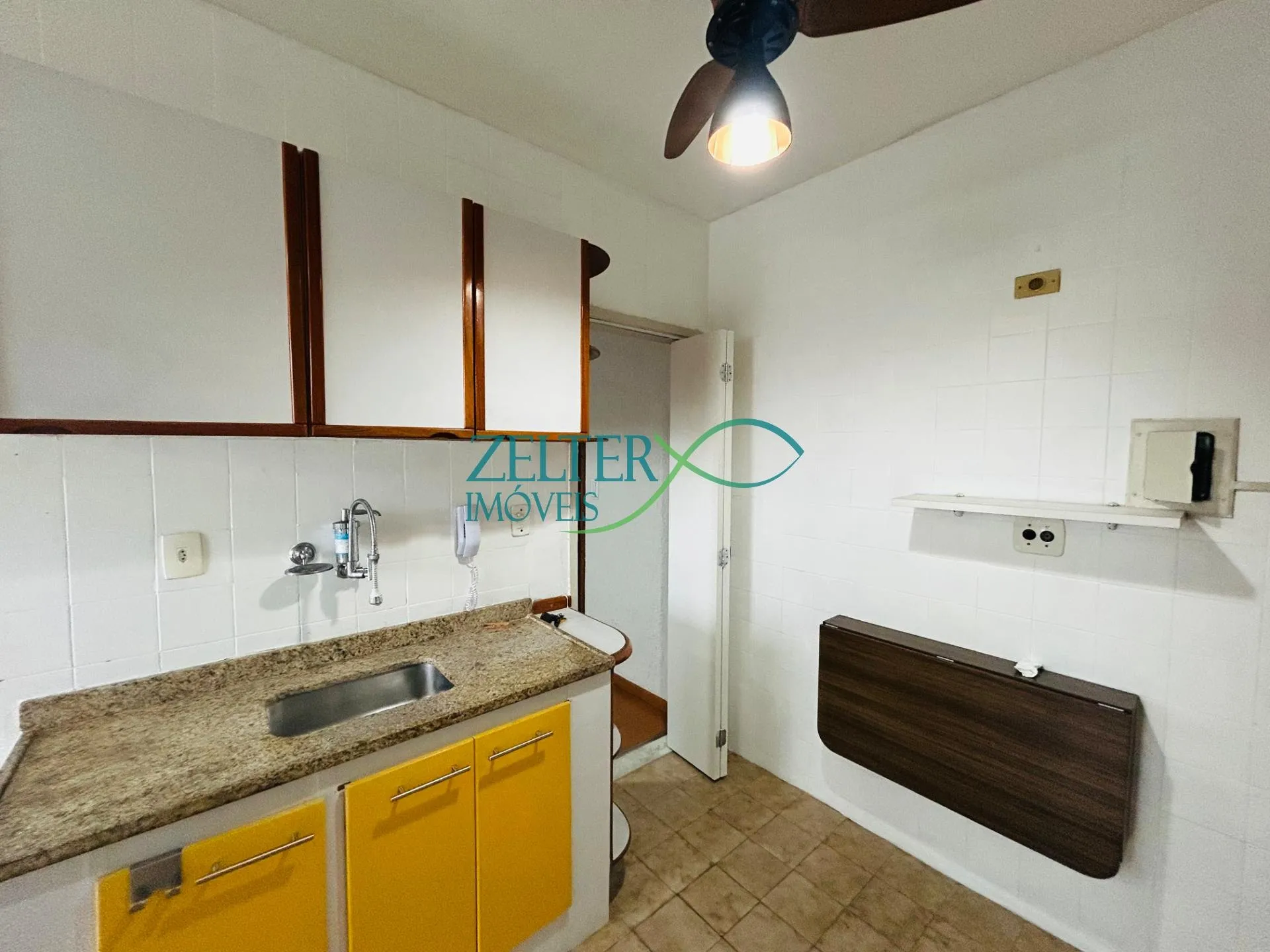 Apartment, 44 m², with a glass-enclosed balcony — photo 8