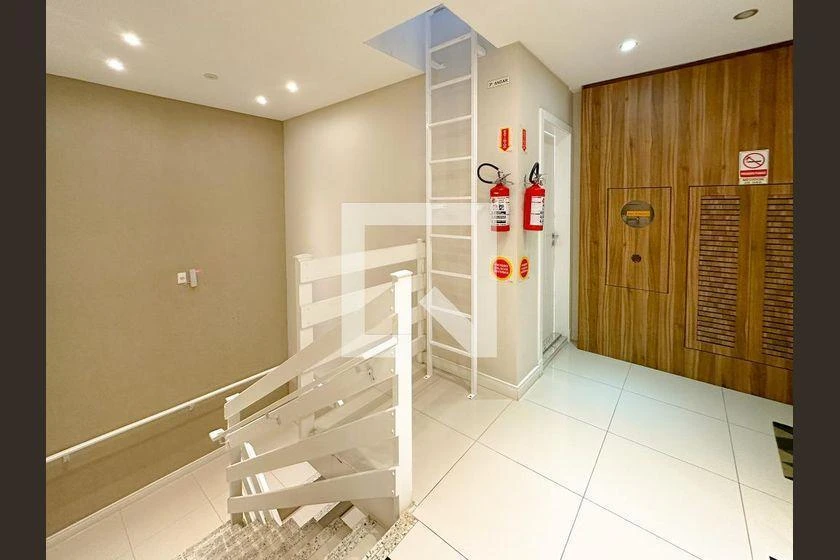Furnished apartment with 2 bedrooms and an en-suite suite — photo 49