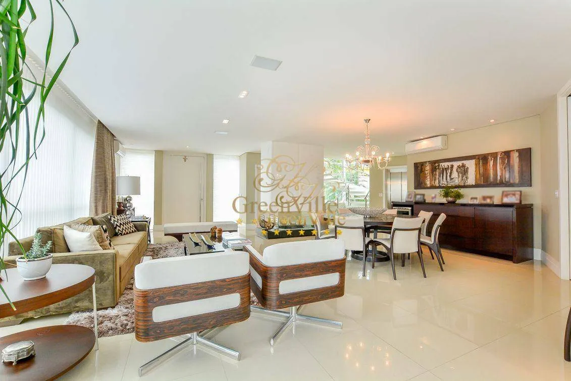 House with 4 en-suite bedrooms and private BBQ — photo 15