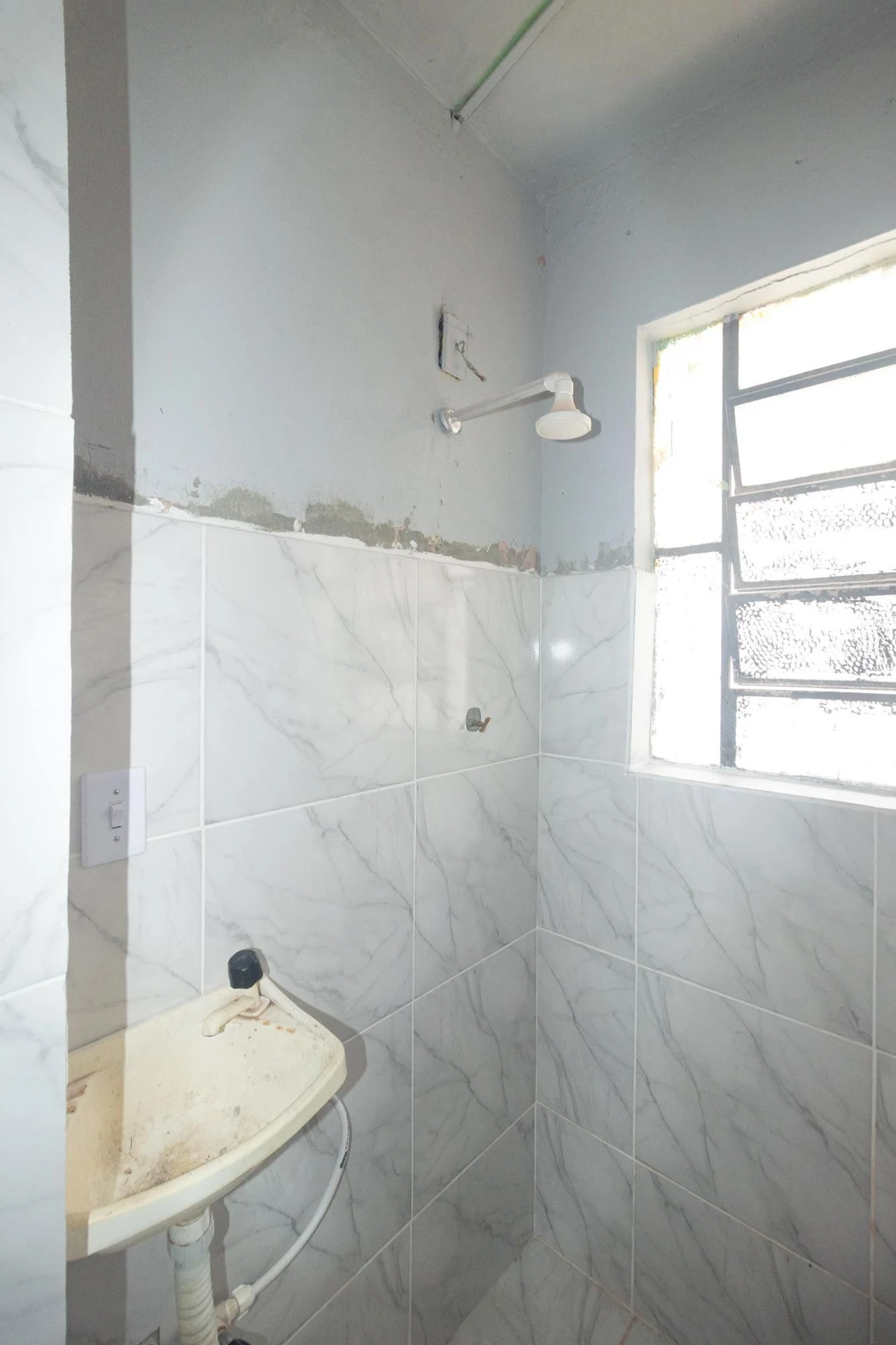 1-bedroom unfurnished studio with 1 bathroom and parking — photo 17
