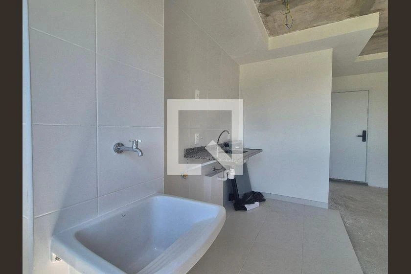 Apartamento para locação com janelas do chão ao teto — photo 11
