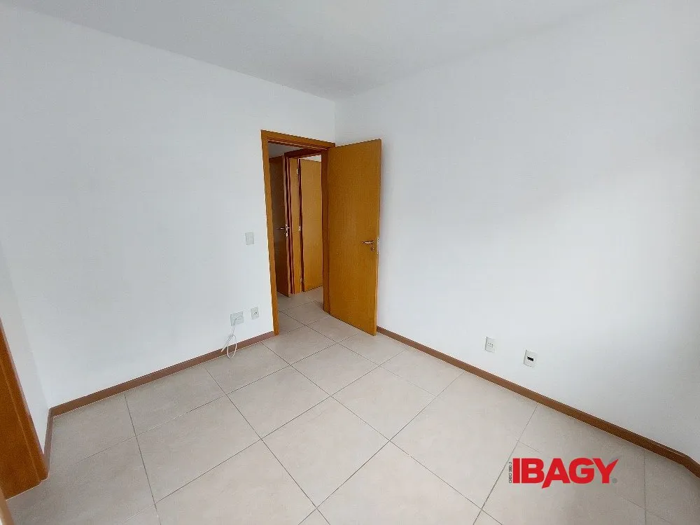 Apartamento de 129 m² com 3 quartos e 2 vagas — photo 54
