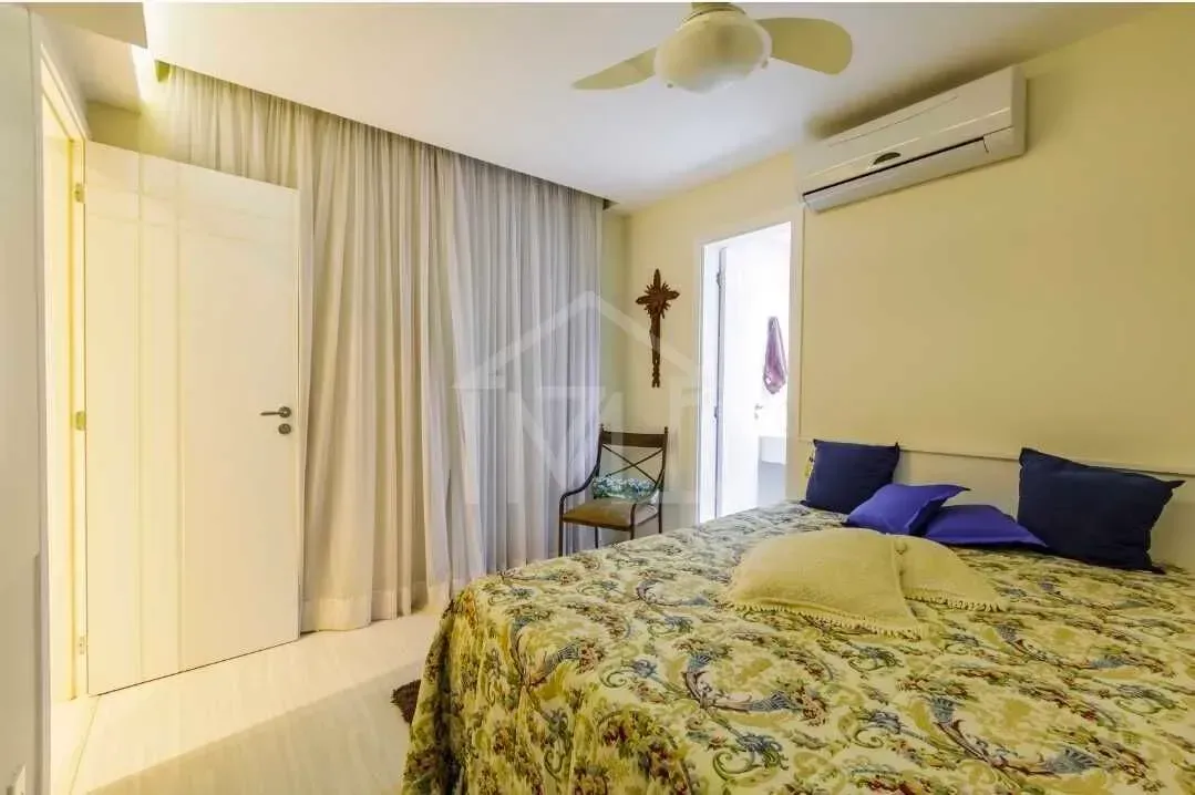 Furnished house with 4 bedrooms and 5 bathrooms — photo 3