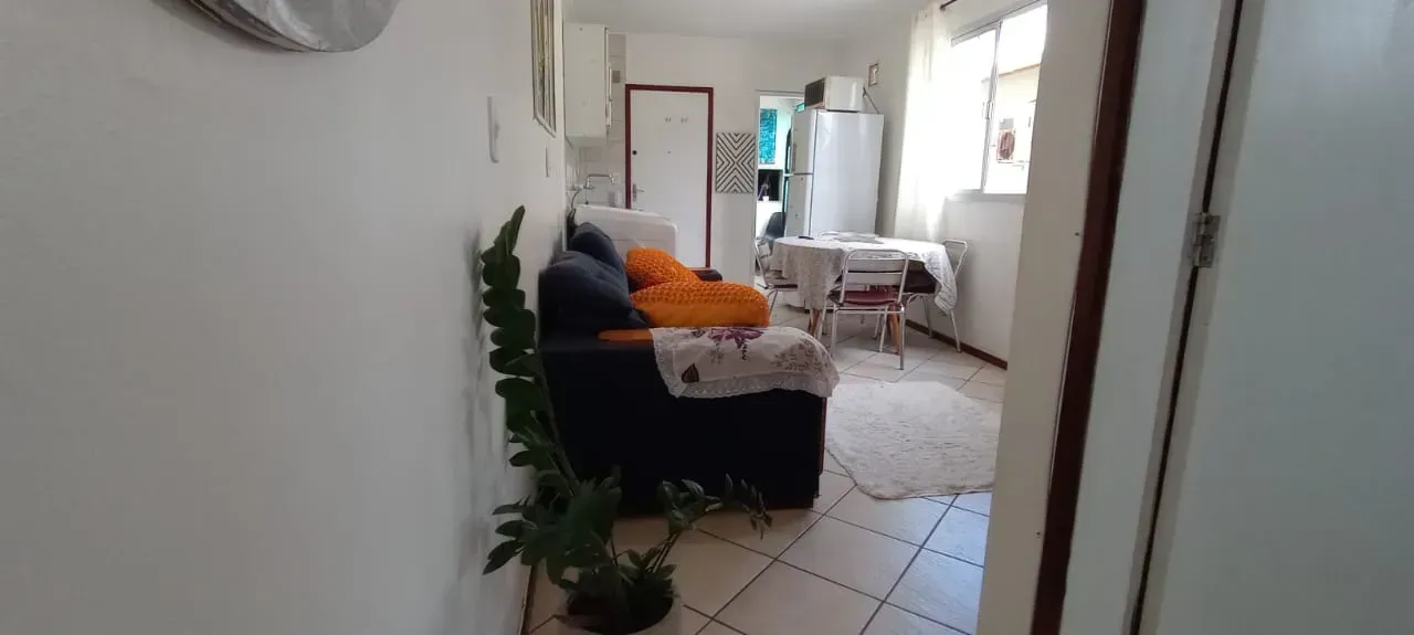 Apartamento amueblado de 1 dormitorio con balcón — photo 9