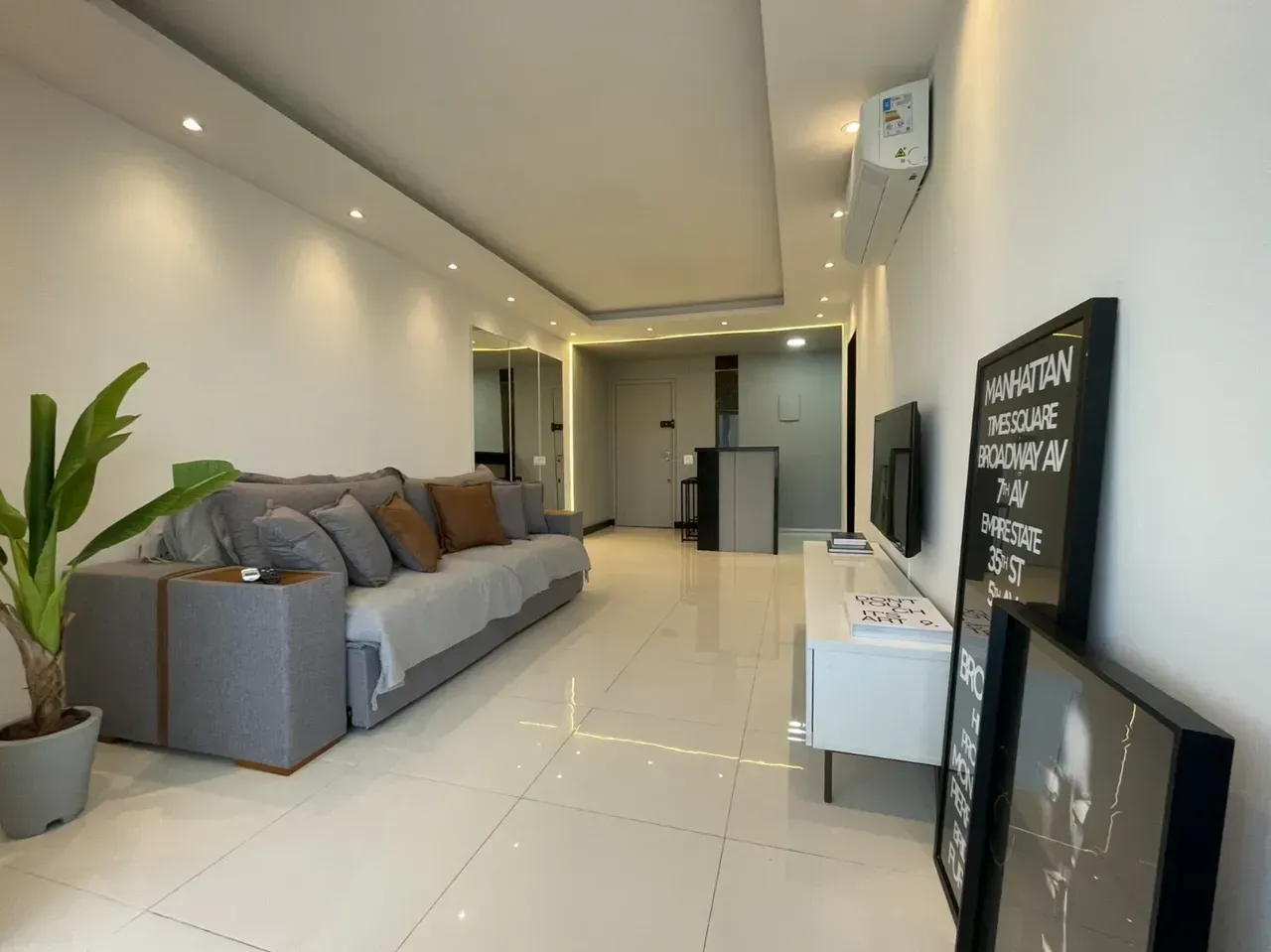 Apartamento mobiliado com 1 quarto e cozinha integrada