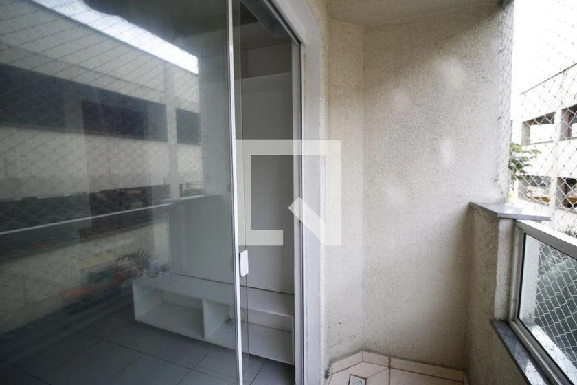2-bedroom apartment in a building with a pool — photo 22