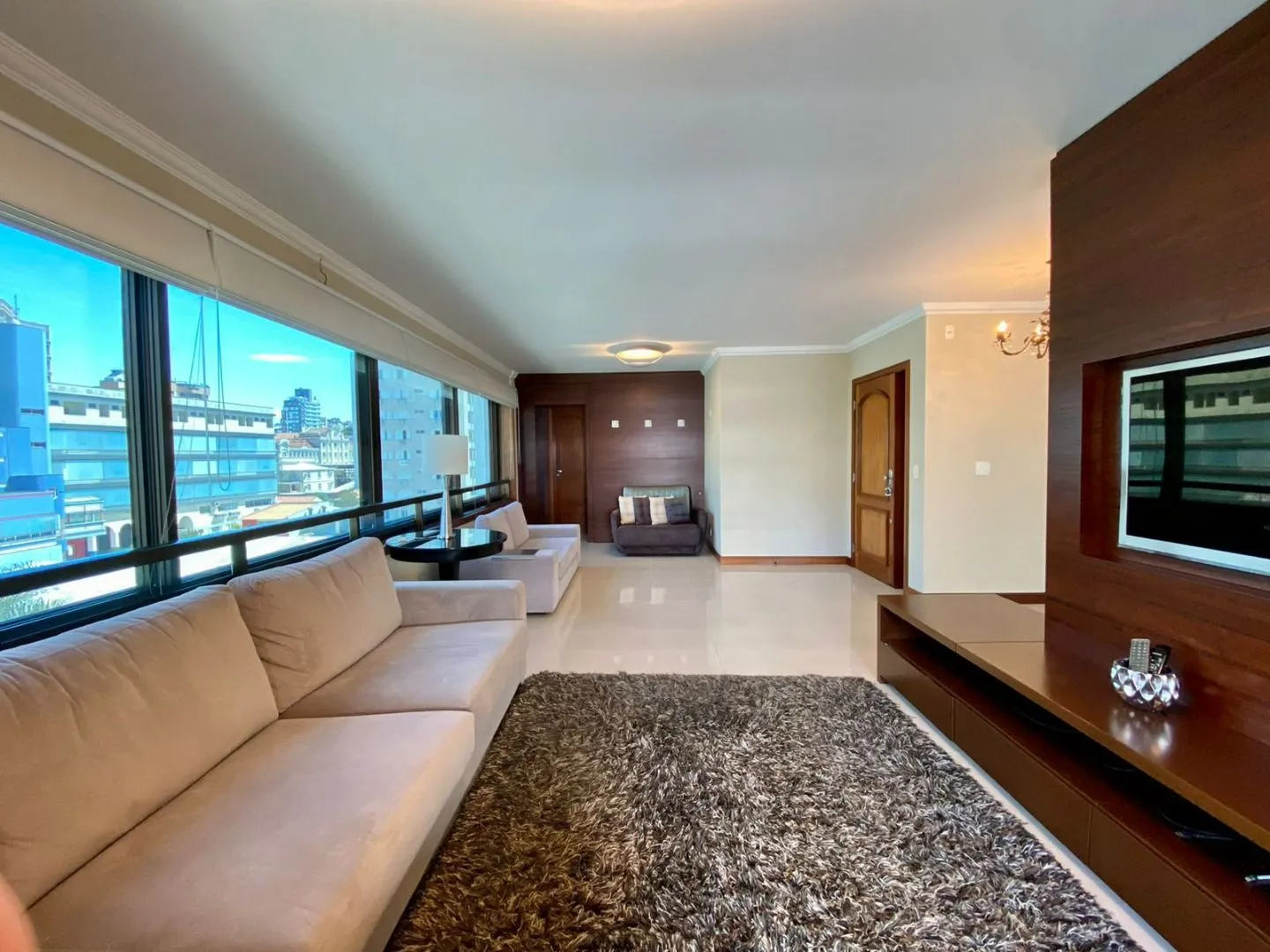 Apartamento mobiliado de 3 dormitórios com 207 m² no 6º andar — photo 15