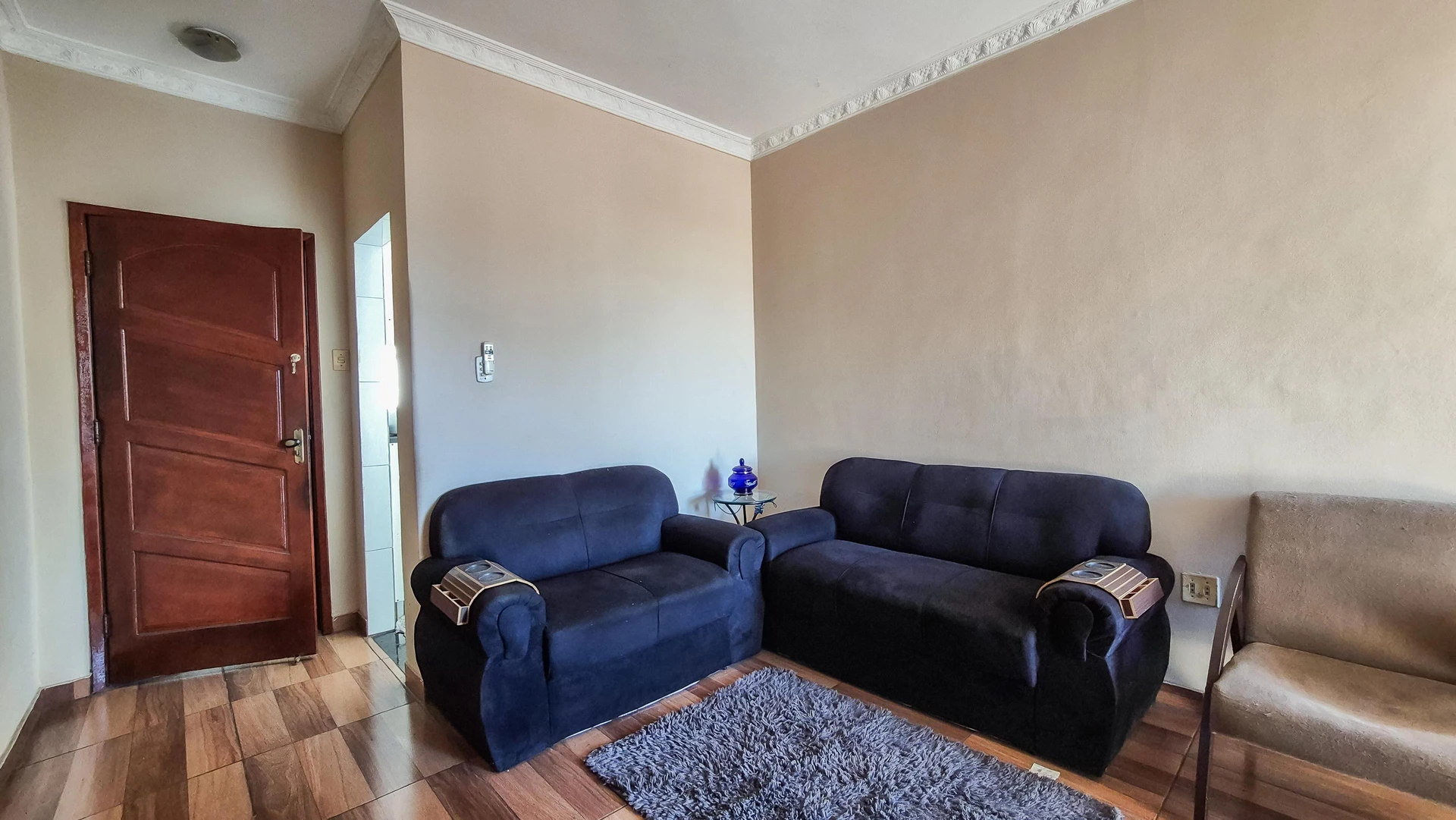 Furnished 2-bedroom apartment with 1 bathroom — photo 21