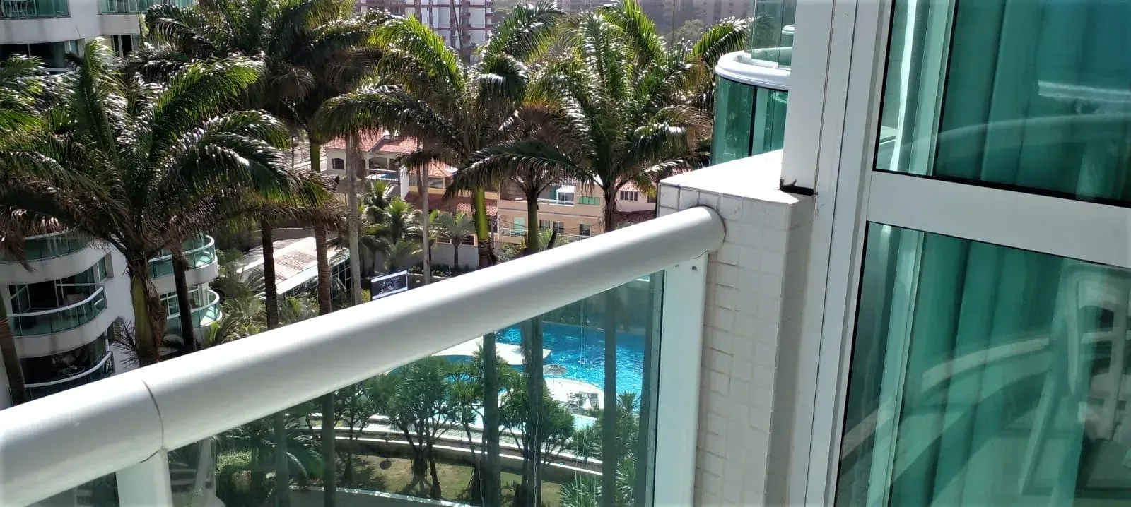 Apartamento mobiliado de 1 quarto com varanda e 1 vaga — photo 24