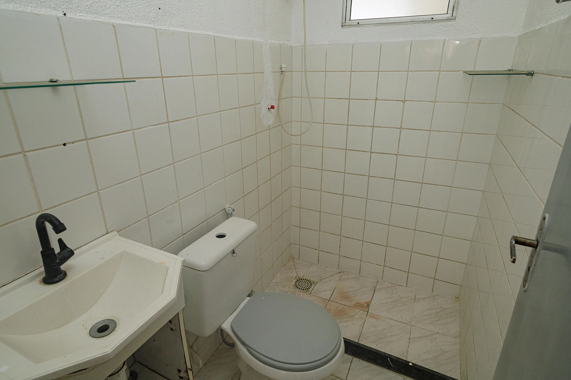 Unfurnished apartment with 2 bedrooms and 1 parking spot — photo 17