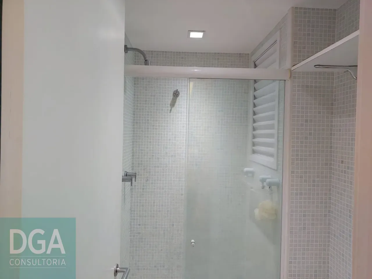 Furnished 40 m² apartment with 1 bedroom and 1 parking — photo 3