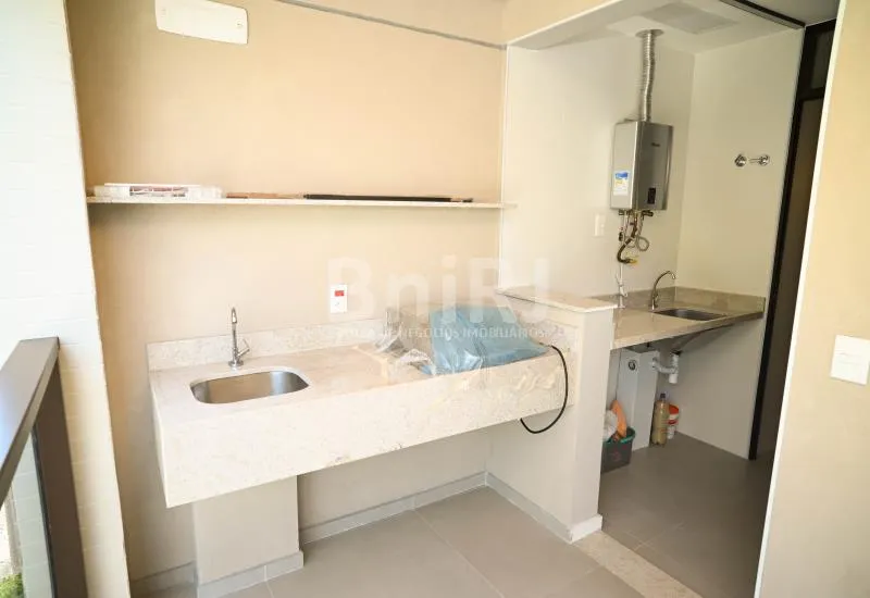 Furnished 78 m² apartment with 2 bedrooms and 1 parking — photo 19