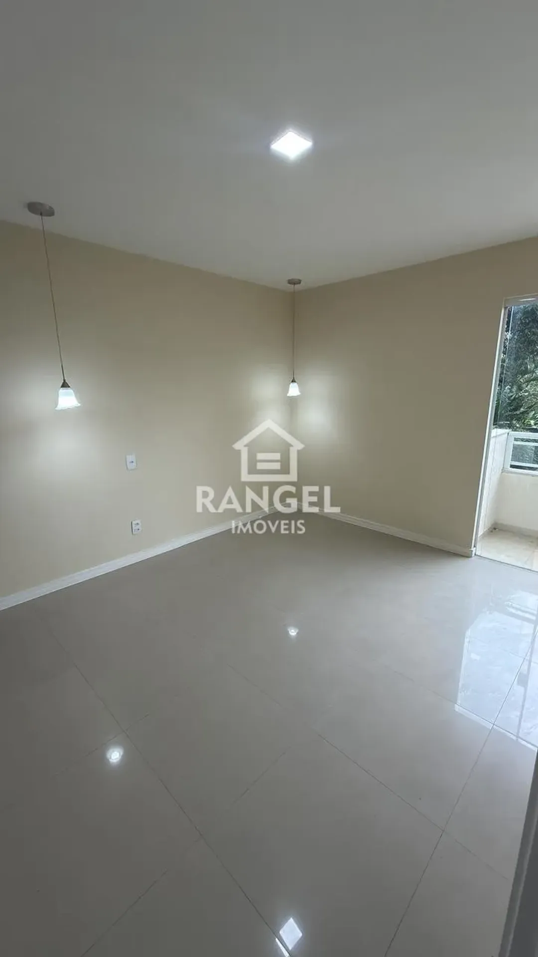 House, 412 m², with a private pool — photo 26