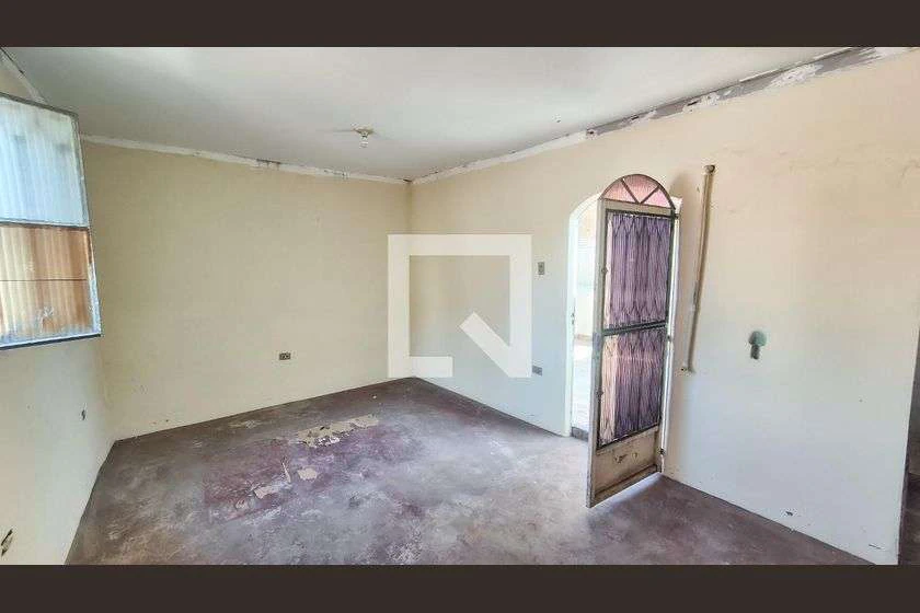 Rental house with 2 bedrooms and 2 bathrooms — photo 8