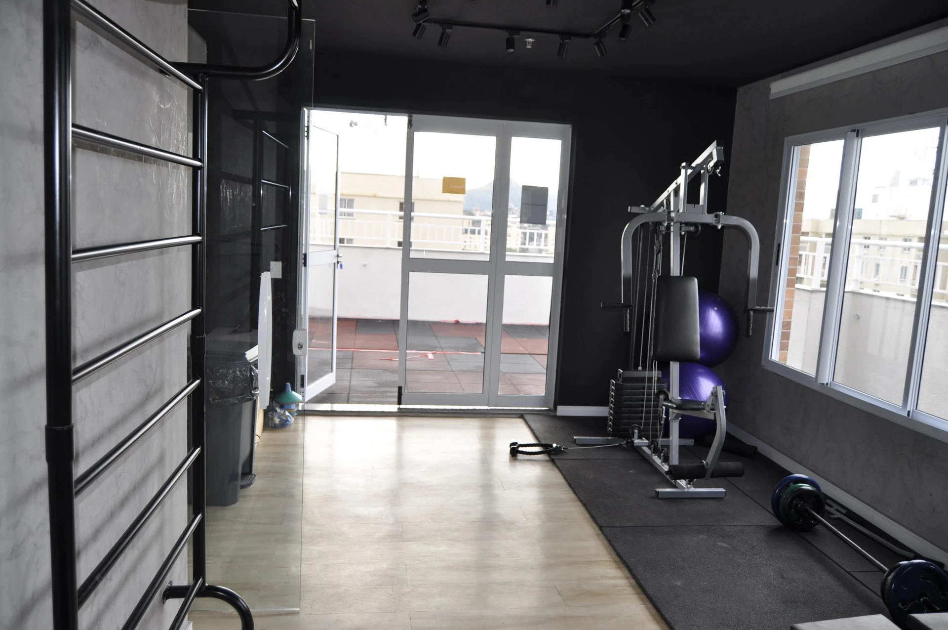 Apartamento sem mobília com 2 quartos e suíte — photo 46