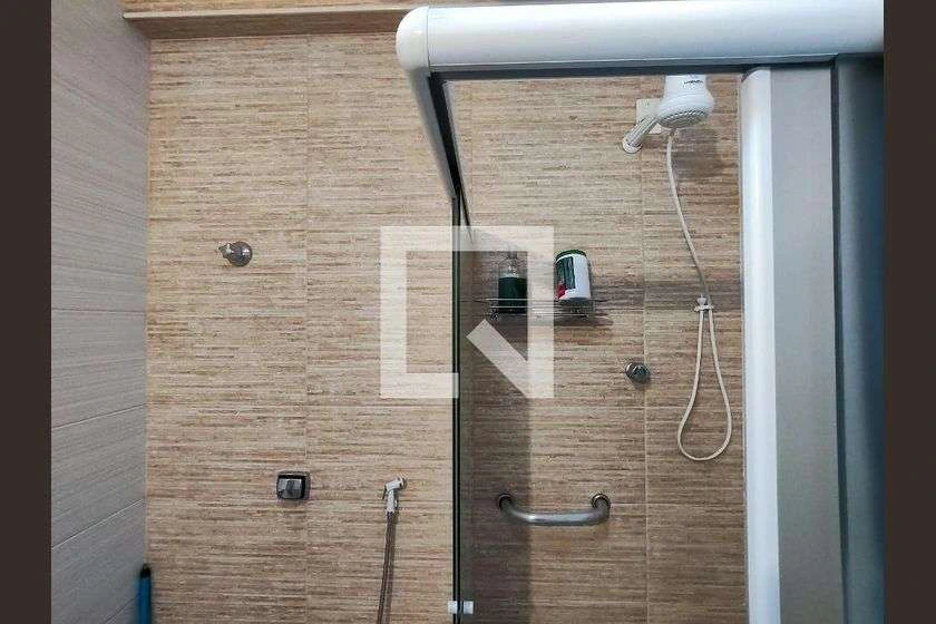 Apartamento com 3 quartos e cozinha fechada — photo 18