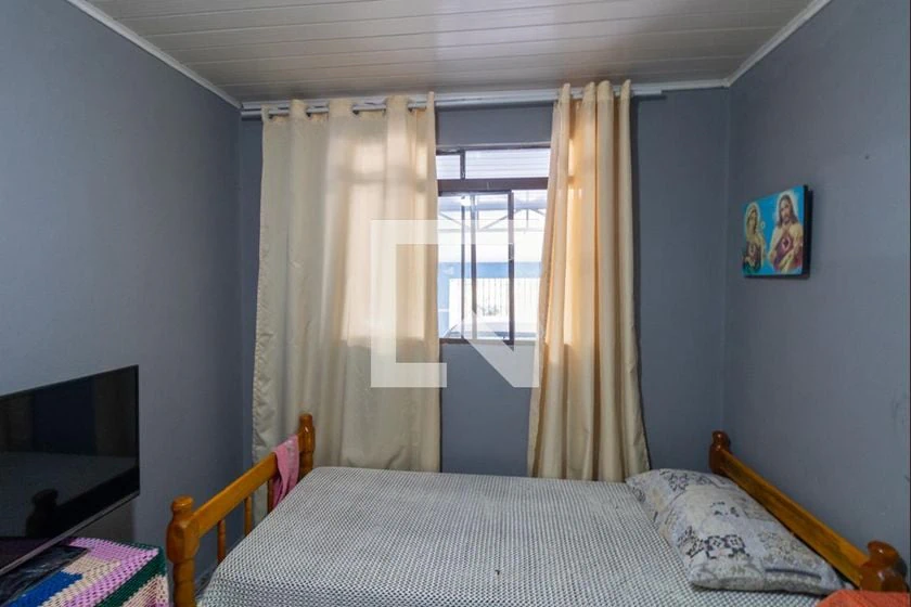 Furnished 4-bedroom, 180 m² house in Curitiba — photo 4