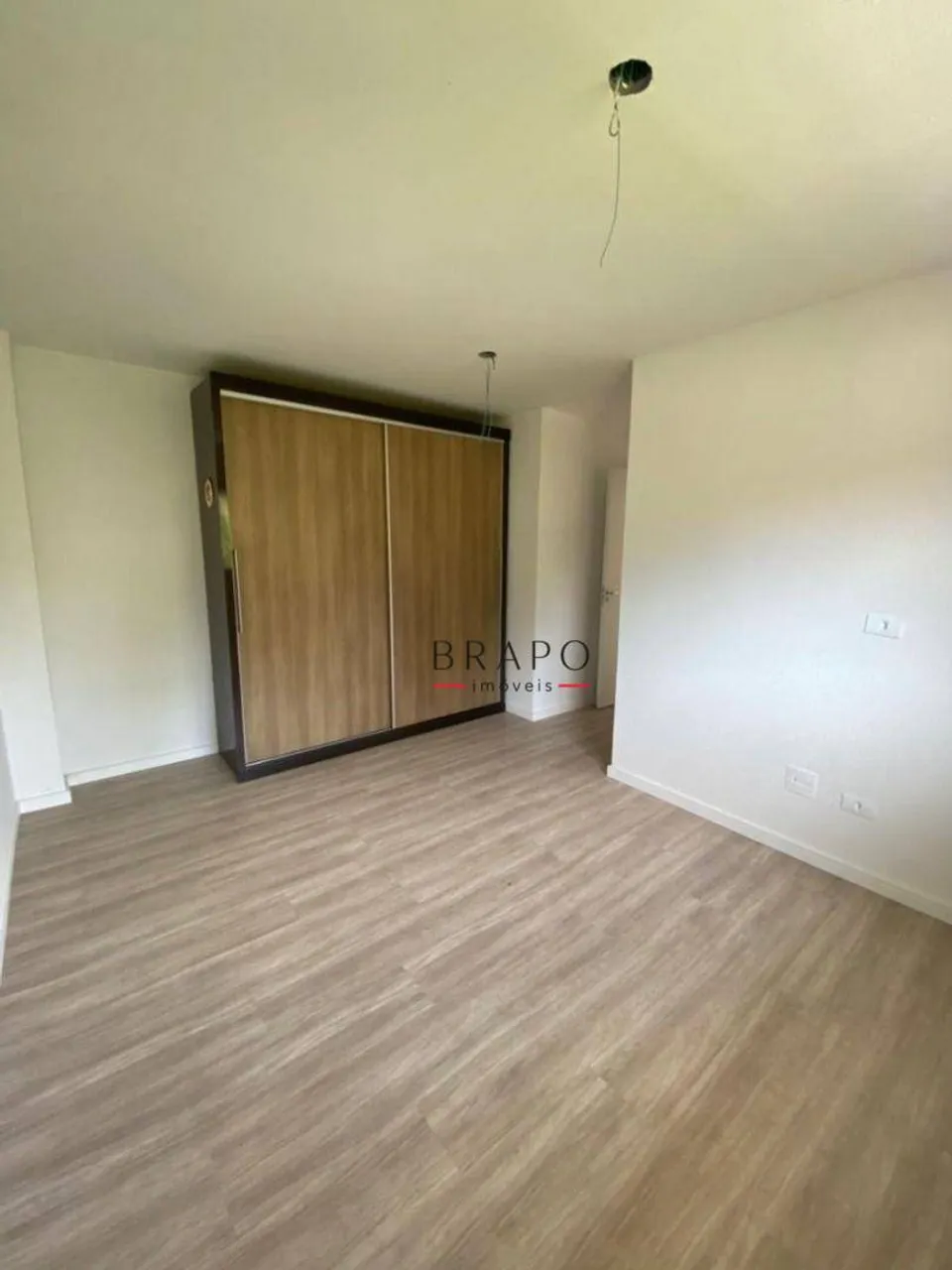 Sobrado com 3 dormitórios e churrasqueira privativa — photo 8