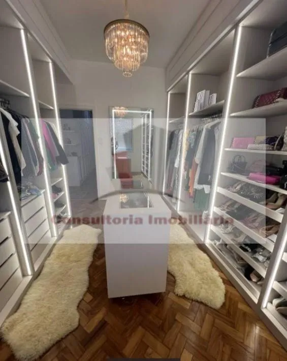 Air-conditioned apartment with 4 bedrooms and 4 bathrooms — photo 11